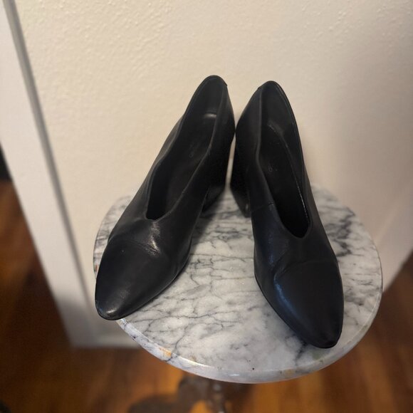 Vagabond Olivia Black Leather Mid Heeled Shoes - Black / US 7 - Picture 3 of 10